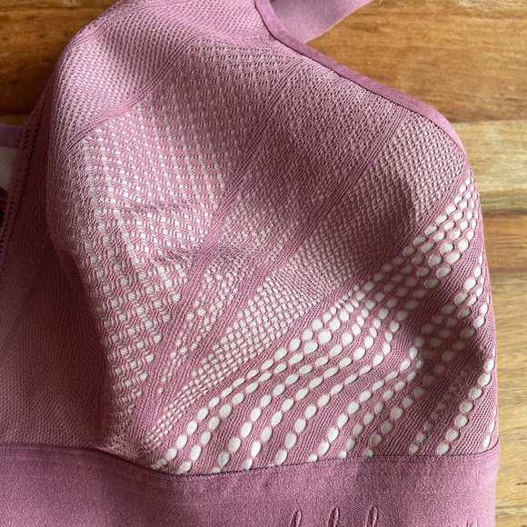 Lululemon Awake to Lace Bra 34 DD - Picture 7 of 7